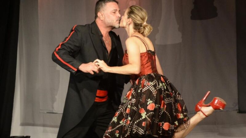 Bianca Rinaldi e Rodrigo Phavanello como Tânia Mara e Luís Alberto