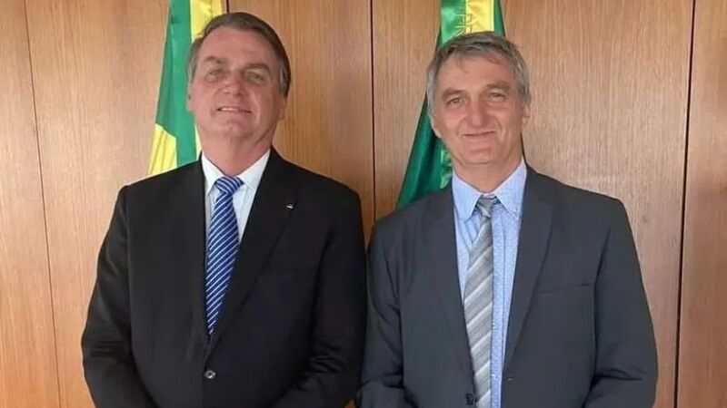 Bolsonaro e o irmão, Renato Bolsonaro