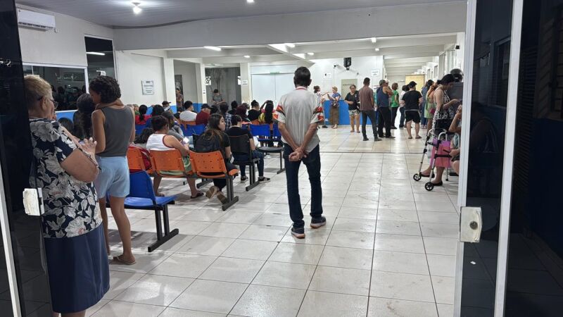 Pico dos processos em busca de atendimento ocorreu durante superlotação nos leitos na Capital