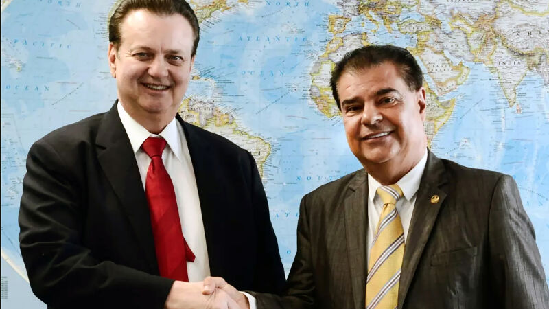 O presidente nacional do PSD, Gilberto Kassab, e o senador Nelsinho Trad, pré-candidato à reeleição