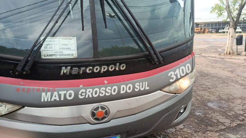 O veículo teve o ar condicionado quebrado logo no início da viagem