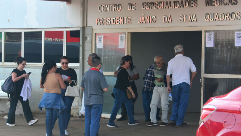 Centro de Especialidades Médicas (CEM), localizado na Travessa Guia Lopes, 71, Centro, em Campo Grande