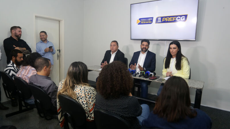 Secretários em coletiva nesta quarta-feira (11)