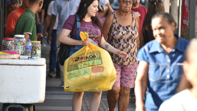 Modelo conhecido como consignado CLT utiliza o salário como garantia para os bancos