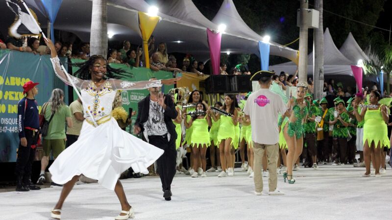 Programação do Carnaval de Corumbá começa com desfile de blocos