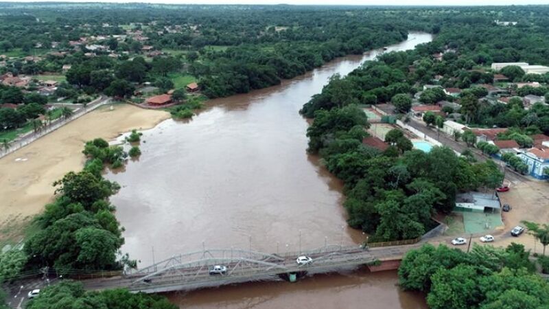 Cheia atinge o Rio Aquidauana