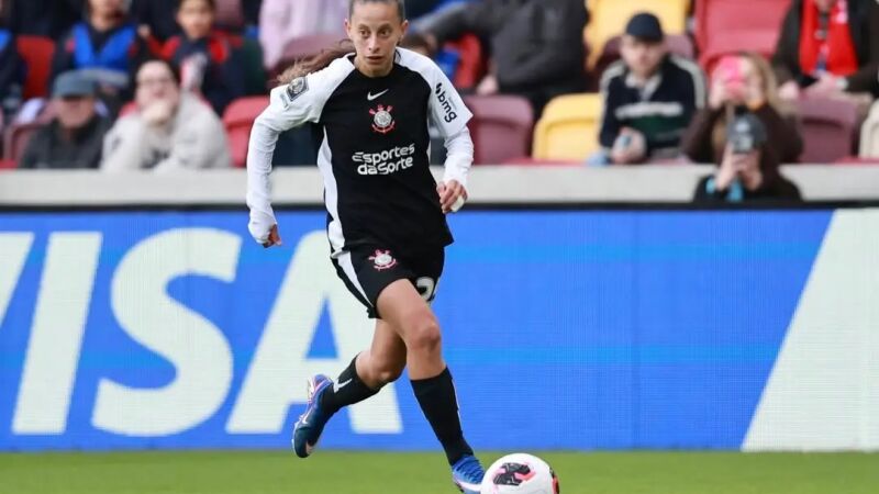 Corinthians foi derrotado pelo Arsenal por 3 a 2, em Londres