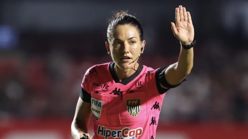 Árbitra Daiane Muniz nasceu em Três Lagoas, interior de MS