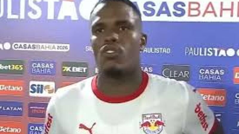 Jogador do Red Bull Bragantino que fez ataque machista a árbitra terá multa de 50% do salário