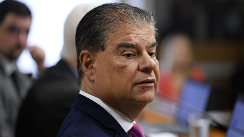 Nelsinho Trad considerou correto o afastamento do ministro