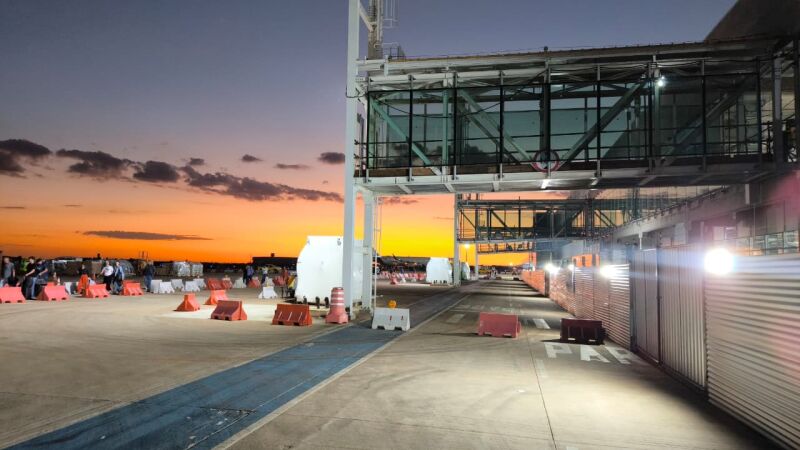 Instalação das pontes de embarque em Campo Grande está em fase adiantada e deve ser concluída até o fim de junho