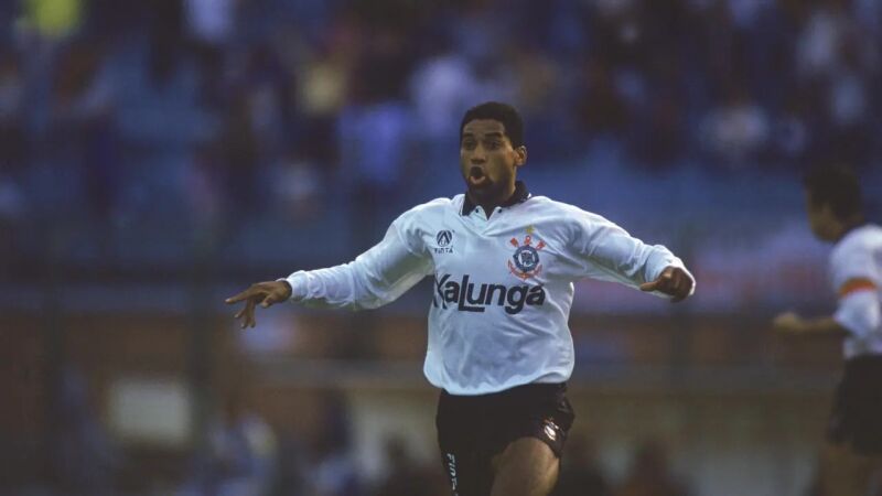 Viola, ex-jogador do Corinthians