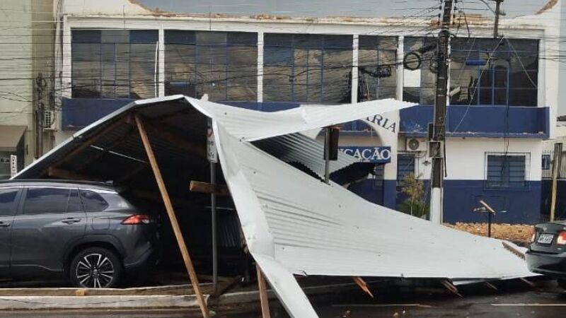 Ventania deixa estragos na Secretaria de Educação de Ponta Porã 