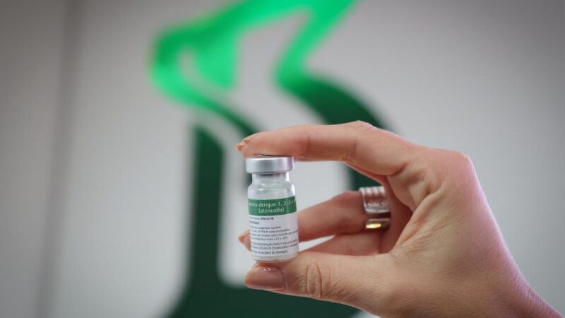 Primeira remessa da vacina será destinada a profissionais das unidades de saúde