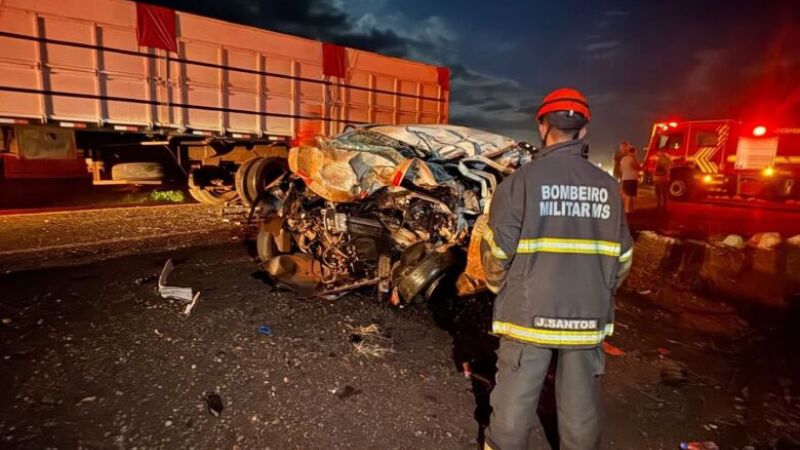 Colisão frontal vitimou três pessoas no interior do Estado neste fim de semana