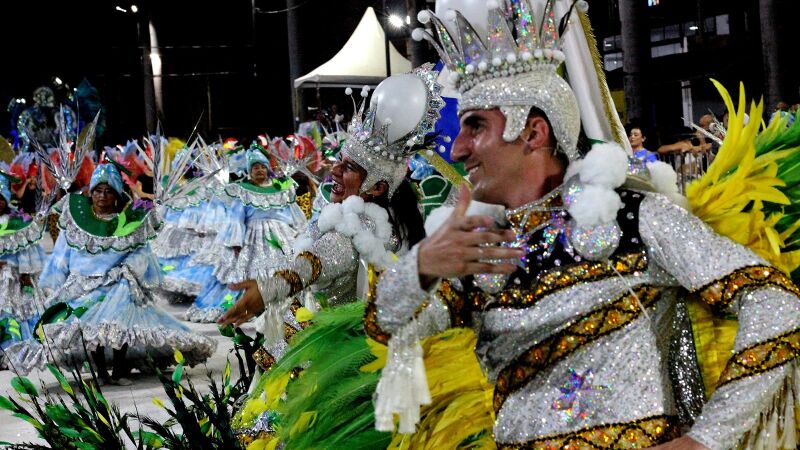 A folia pantaneira concentrou um público de 111 mil expectadores, segundo o Observatório de Turismo do Pantanal