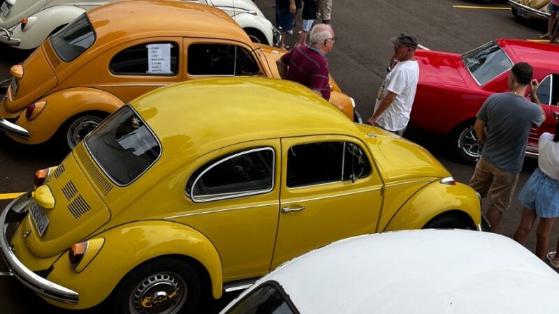 Exposição de fuscas no Shopping Norte Sul