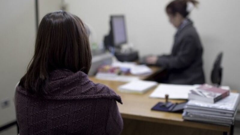 Evento é voltado à capacitação no atendimento das mulheres vítimas de violência