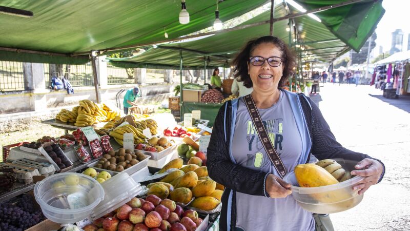 Da feira à mesa: descubra pequenos truques para acertar na escolha de frutas, verduras e legumes