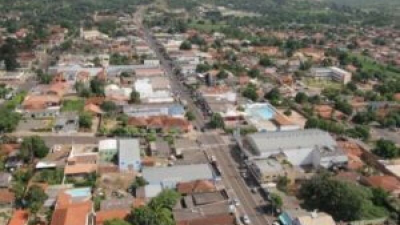 A gestão municipal utiliza processos seletivos sucessivos para preencher funções essenciais, como as de médicos, engenheiros e advogados