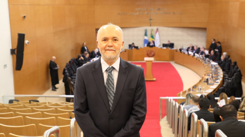 Djailson de Souza tomou posse no Tribunal de Justiça em outubro do ano passado e menos de cinco meses depois pediu aposentadoria