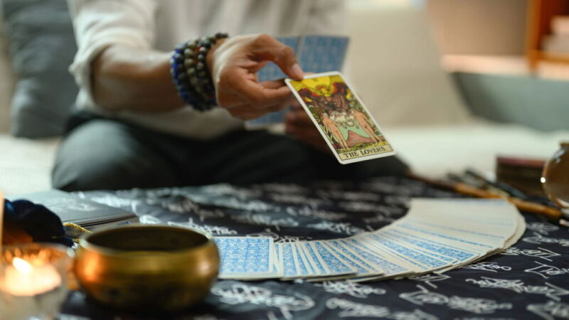 A energia do Tarô da semana entre 30 de março e 05 de abril. Energia de cura e recomeços