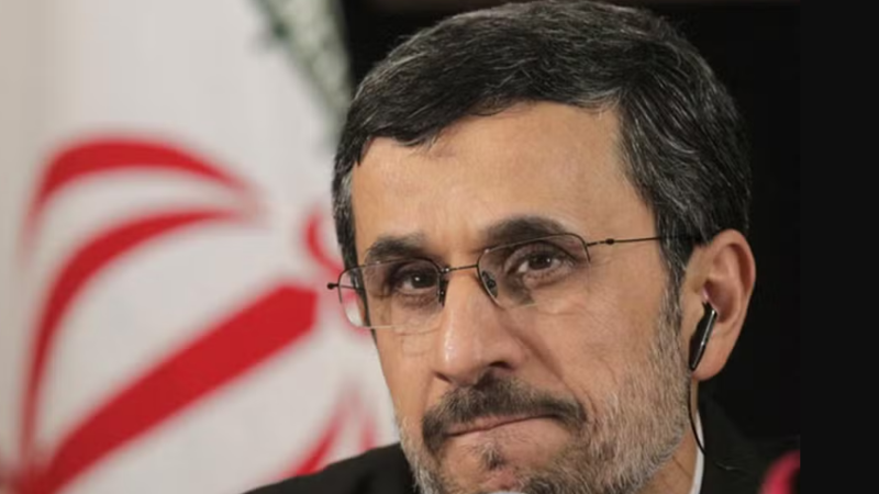 Ex-presidente iraniano Mahmoud Ahmadinejad