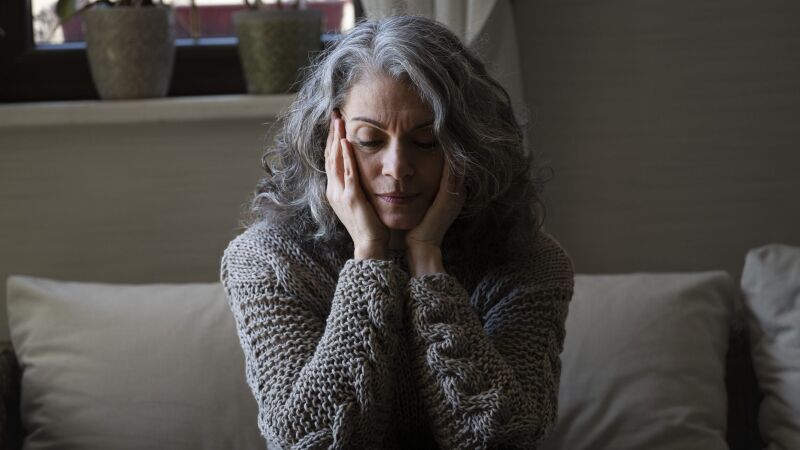 Coluna Desatando nós: O cansaço invisível das mulheres