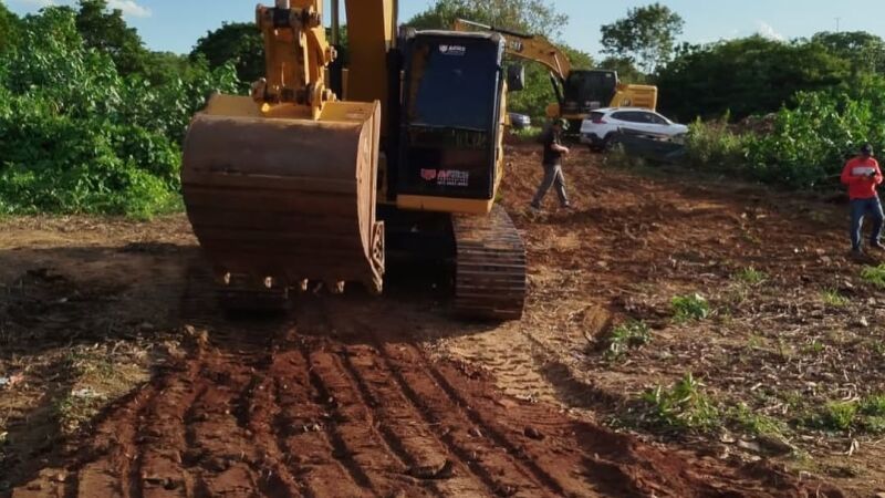 Acréscimo ao valor da obra de implantação em revestimento primário de rodovia não pavimentada, na rodovia de acesso ao Porto São Pedro, soma um montante de R$5.031.891,55. 