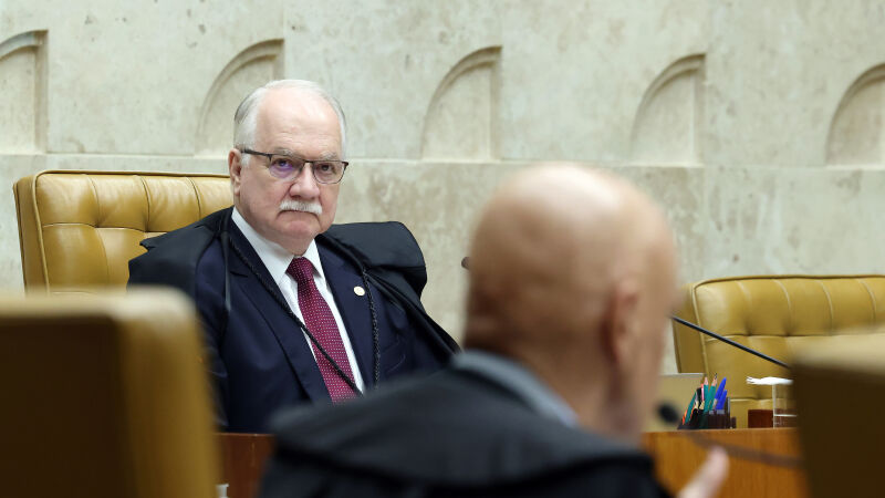 O presidente do STF, Edson Fachin, já conversou com colegas ministros da Corte de Justiça