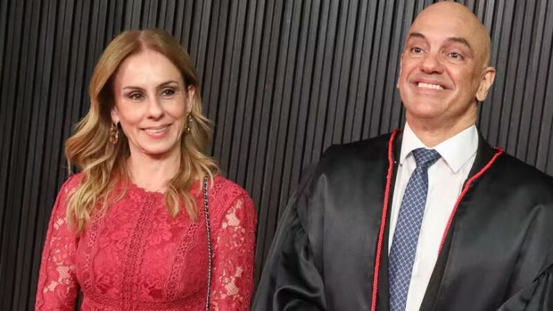 Viviane Barci ao lado do ministro Alexandre de Moraes, seu marido 