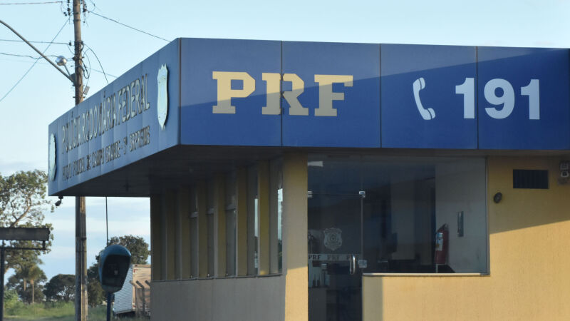 Fachada de posto da PRF na BR-262