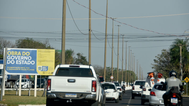 Motoristas precisam ficar atentos ao fluxo no trecho
