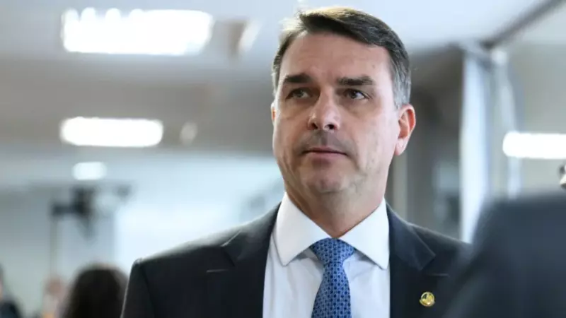 Flávio Bolsonaro estará em Campo Grande nesta semana