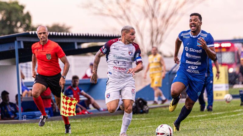 Ivinhema é superado em casa e perde a liderança do grupo 11