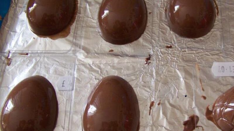 Fabricação de ovos caseiros em casa