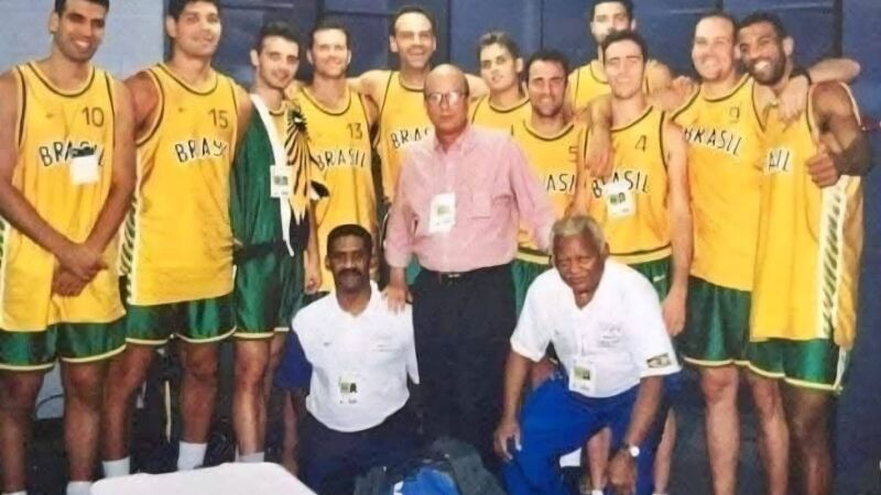 'Janjão' (Camisa 15) integrou equipe que disputou Olimpíadas de 1996 