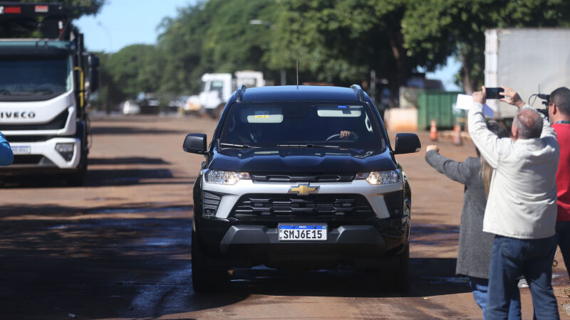 Operação ocorreu na manhã desta terça-feira (12)
