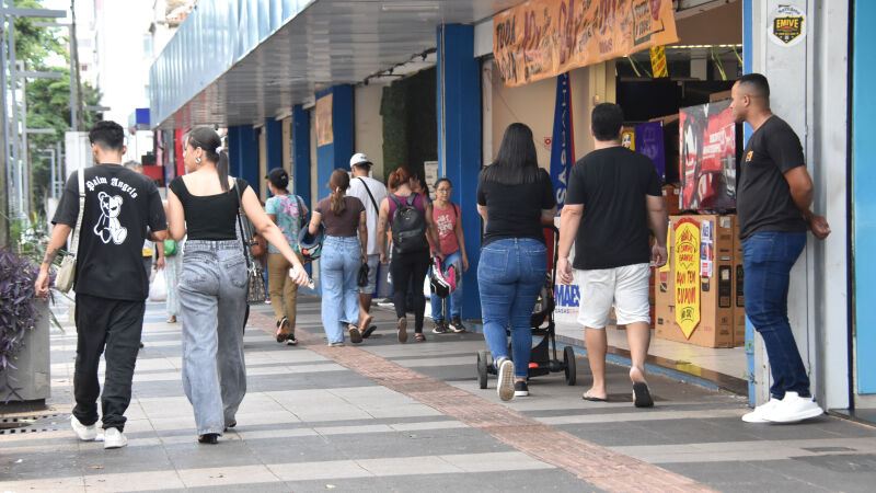 Movimento no centro de Campo Grande