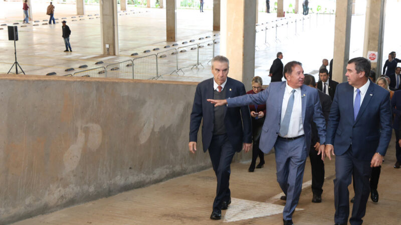 Governador e Presidente da Assembleia visitaram o novo estacionamento