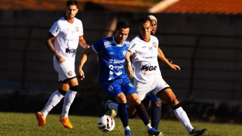 Jogando em casa Ivinhema e ABECAT empatam sem gols