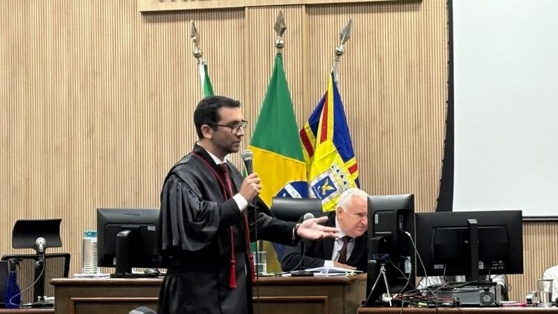 Réu recebeu pena de 8 anos em regime fechado após tentativa de homicídio motivada por cobrança de R$ 14 mil; crime aconteceu em 2025, em Campo Grande