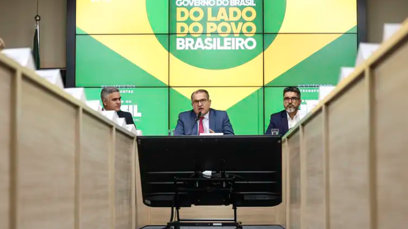 Ministro dos Transportes, George Santoro, lança a Nova Jornada do Instrutor -