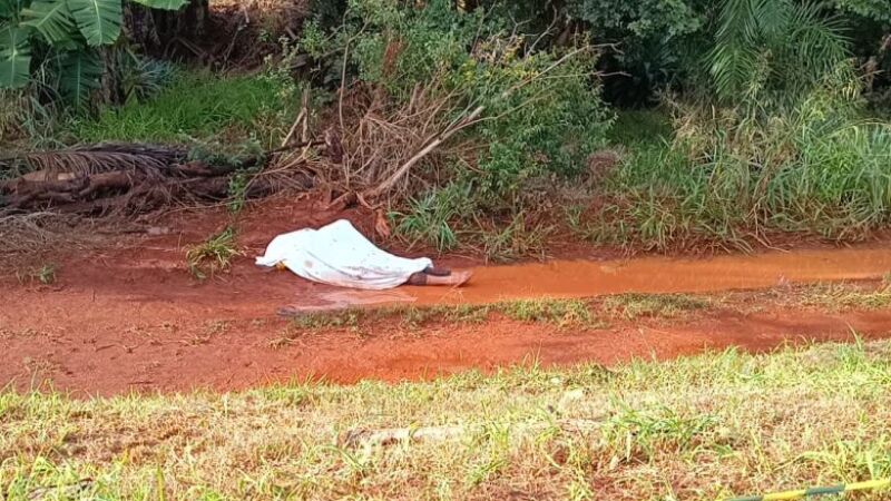 Homem encontrado morto às margens da BR-163, em Dourados, não apresentava sinais de violência