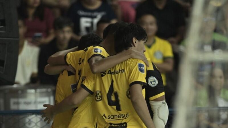 Juventude AG vence de virada e fica perto das quartas de final da Copa do Brasil de Futsal