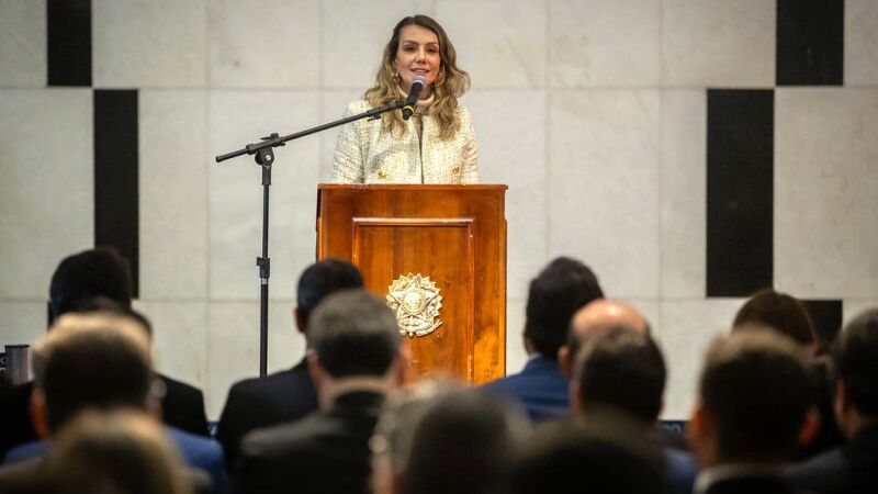Ana Carolina Ali Garcia é cotada para integrar a lista sêxtupla 