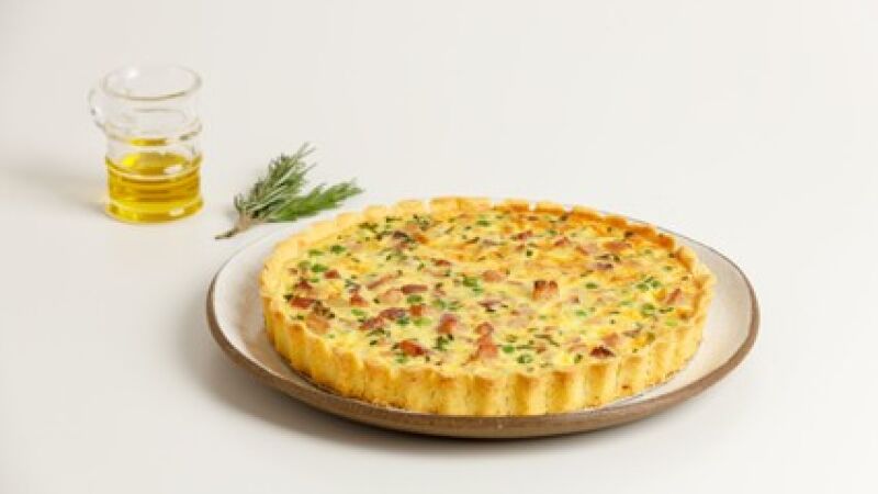 A farinha de arroz, ingrediente utilizado nessa quiche, é um dos principais substitutos da farinha de trigo, por isso muito utilizado em pratos salgados