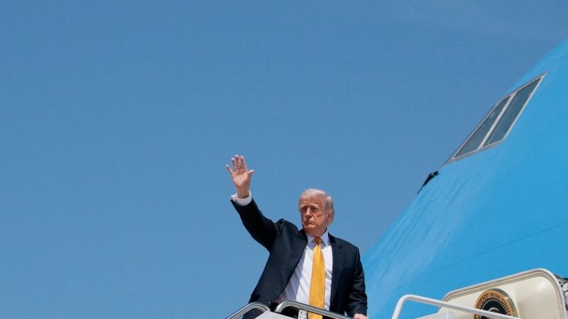 Depois da criação de uma série de taxas, Donald Trump visita a China em busca de uma reaproximação comercial