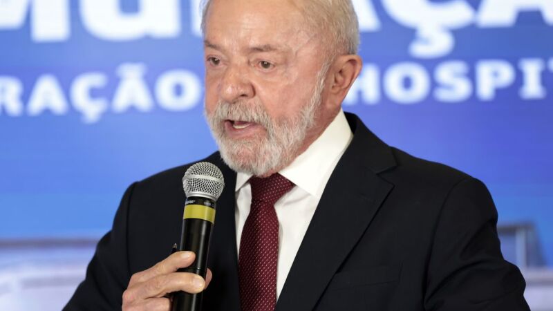 Lula assina MP e zera 