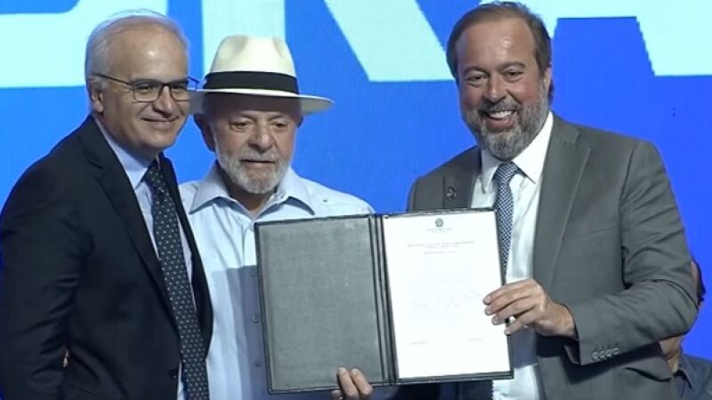 CEO do Grupo Energisa Ricardo Botelho, presidente Lula e o Ministro Minas e Energia Alexandre Silveira